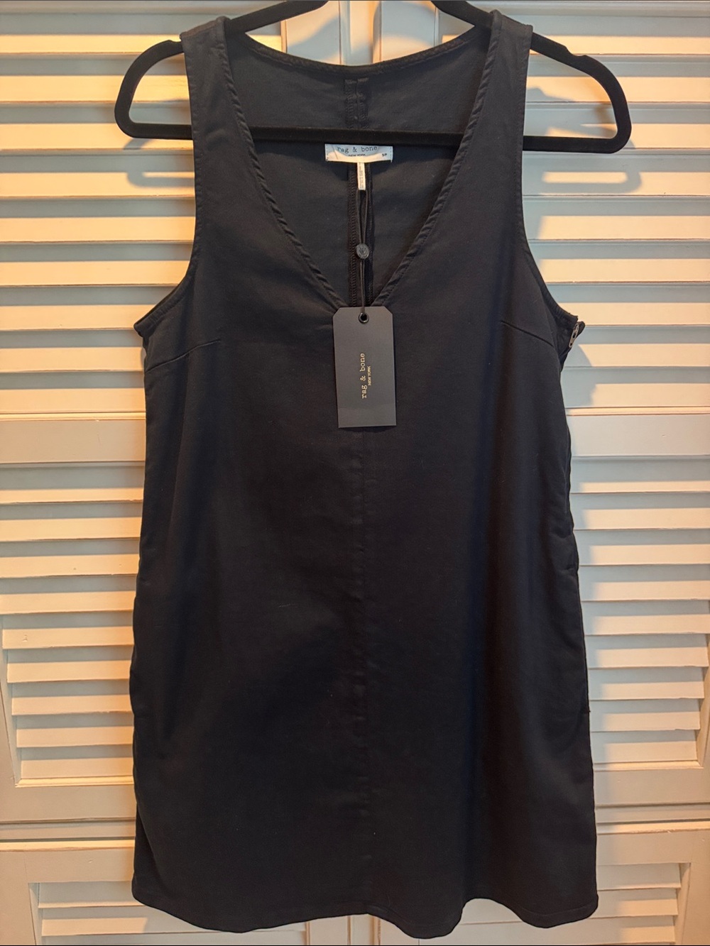 rag & bone NWT Sleeveless V-Neck Nala Salute Mini Dress in Black